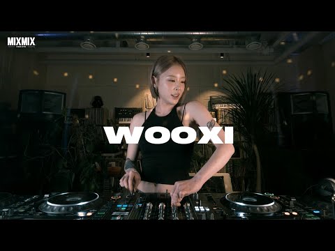 TECH-HOUSE : WOOXI | SEOUL VIA NEW YORK / 02⇄212 / MIXMIX