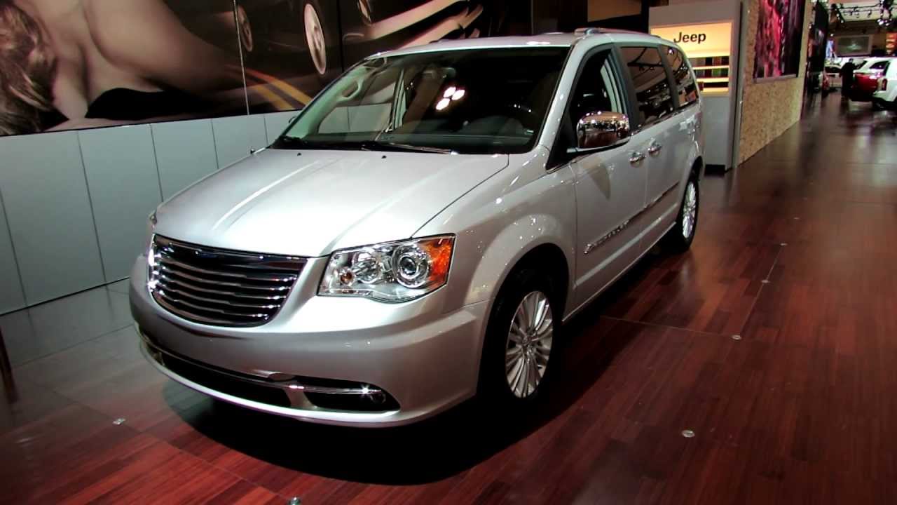 2012 Chrysler Town Contry Limited Exterior And Interior At 2012 Toronto Auto Show Cia