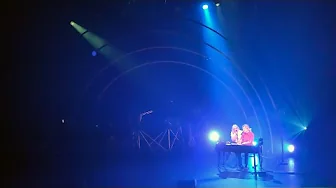 Louane: Derrière le brouillard, Les excuses, La symphonie des éclairs (& Zaho de Sagazan) - 12.04.24 thumbnail