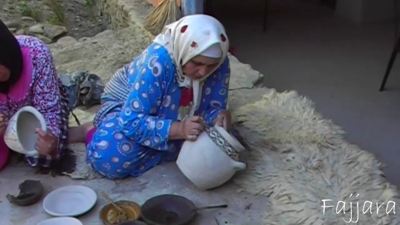 Asociación FAJJARA en defensa Alfarería Femenina del RIF