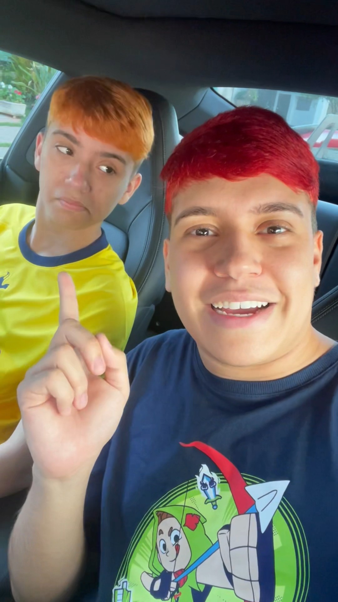 ?LARANJA VS ?VERMELHO