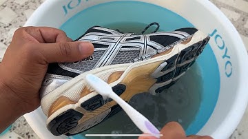 How to wash your dirty shoes by hand | asics shoe cleaning at home without washing machine