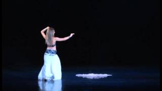 Souheir Zaki dance style by belly dancer Sharka