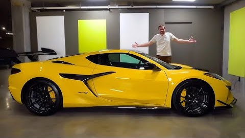 2025 Chevy Corvette C8 ZR1 Full Tour: 1,000+ Horsepower Monster!