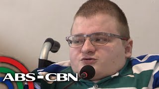 Creator Ng 8Chan, Humarap Sa Pnp Bandila