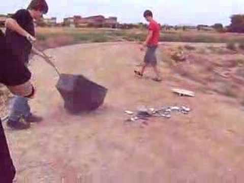 Smashing is fun!
