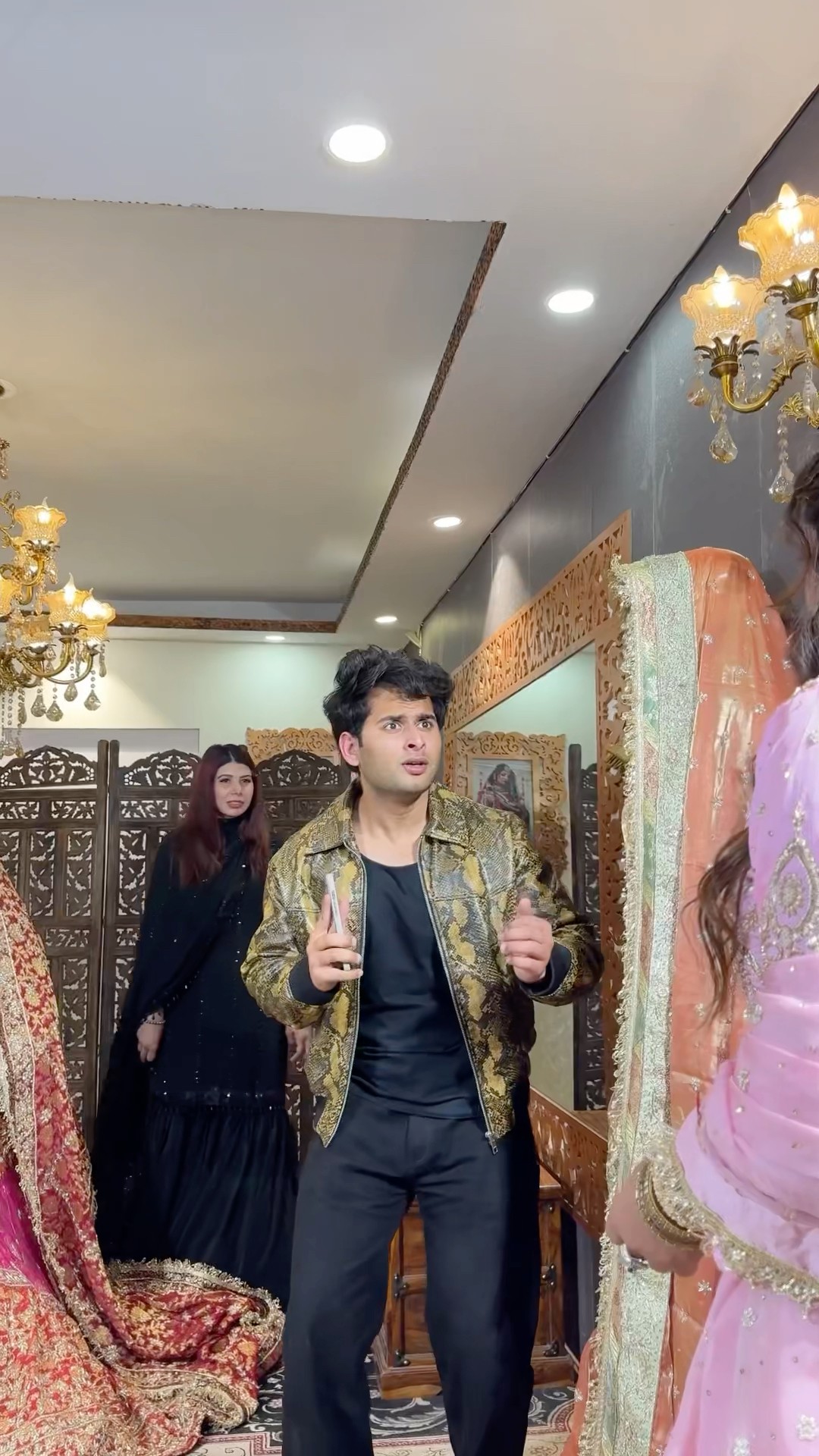 Wife and Gf ne pakadliya??? #trending #comedy #funny #shorts