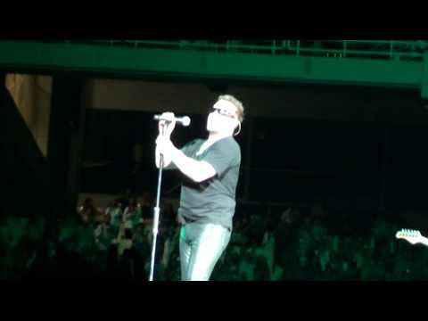 U2- WITH OR WITHOUT YOU LIVE IN ATHENS 3/9/2010 (RED ZONE)