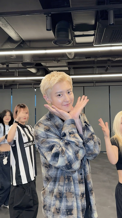 You know you're my four-leaf clover🍀 #CHANYEOL #찬열 #BlackOut #Clover #CHANYEOL_Clover #EXO #엑소