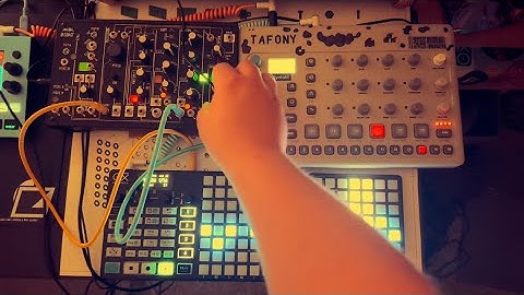 Jamming on the Make Noise 0-Coast & Model:Cycles