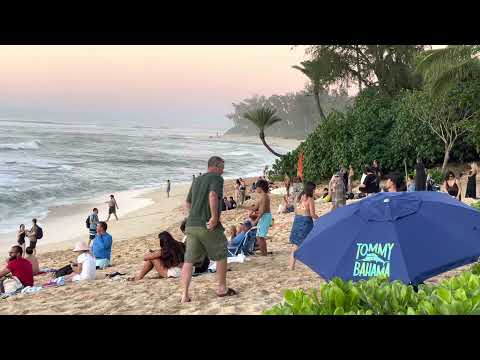 BRIAN HOLTZMAN IS ON THE BEACH 1-7-22