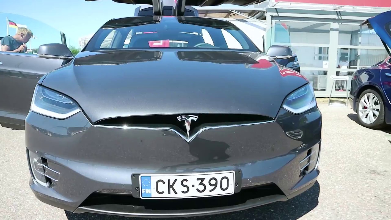 Tesla Model X 90d Or Volvo Xc90which Is A Good Family Car