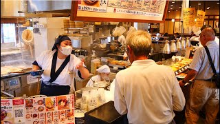 Лапша удон в ресторане Marukame Seimen в Японии - самая лучшая!