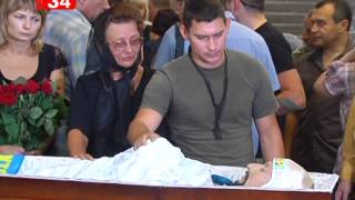 Обложка В Гвардейском попрощались с героем из 25 й воздушно десантной бригады Скачать В Гвардейском попрощались с героем из 25 й воздушно десантной бригады