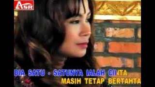 DIA meggi z @ lagu dangdut
