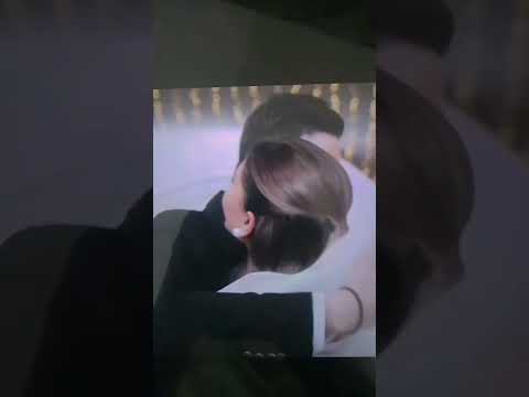 افضل في عينيه حلوه