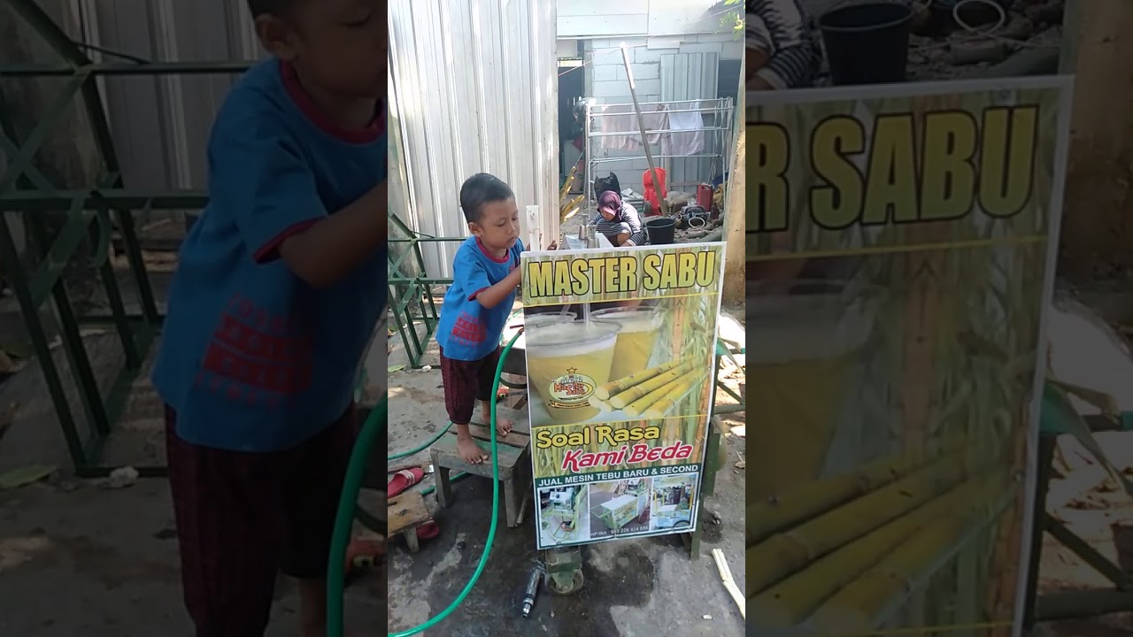  Penjual es tebu  termuda di dunia yang lagi viral YouTube