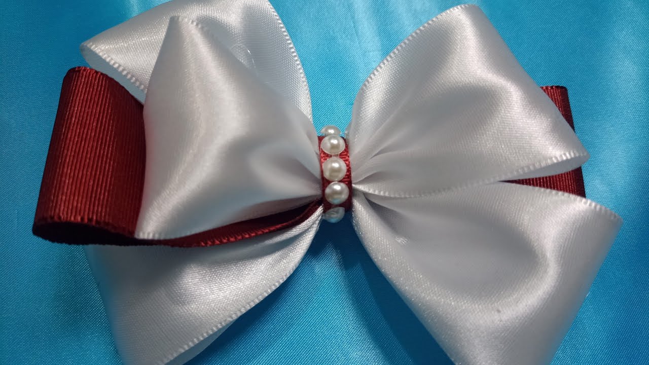 Laço de fita de cetim duas cores/ uso nas calcinha de bebê