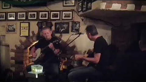 The Maid Behind The Bar : Dave McNevin (Banjo) Bil...