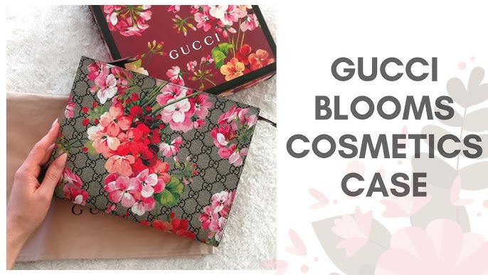 Gucci 430268 Large Gg Supreme Blooms Clutch