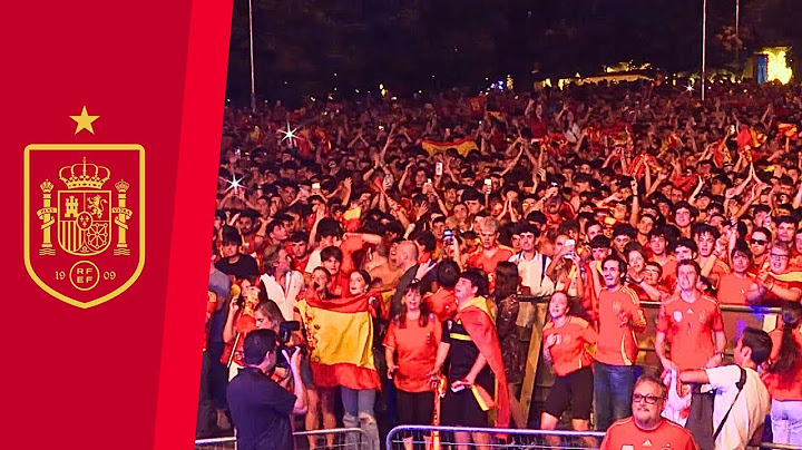 Aficionados Celebran la Final de la Eurocopa en la Plaza de Colón de Madrid | SELECCIÓN ESPAÑOLA