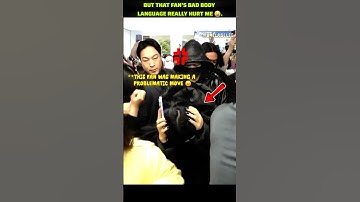 Jungkook Alerted Bodyguards Before Chaos! 😱 Jk Saves the Day #bts #jungkook #shorts