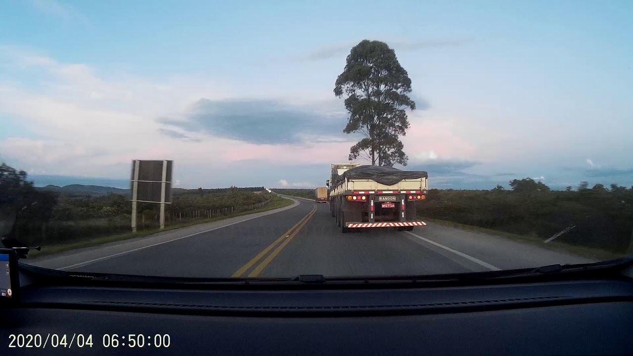 VÍDEO DA BR 251 MG SENTIDO SÃO PAULO 4/ 4/2020 002 YouTube VÍDEO DA BR 251 MG SENTIDO SÃO PAULO 4/ 4/2020 002 YouTube