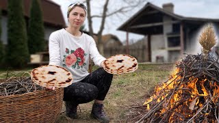 SPRING Has Come to our VILLAGE. Cooking soup and bread with fermented cucumbers.ASMR VEGAN FOOD
