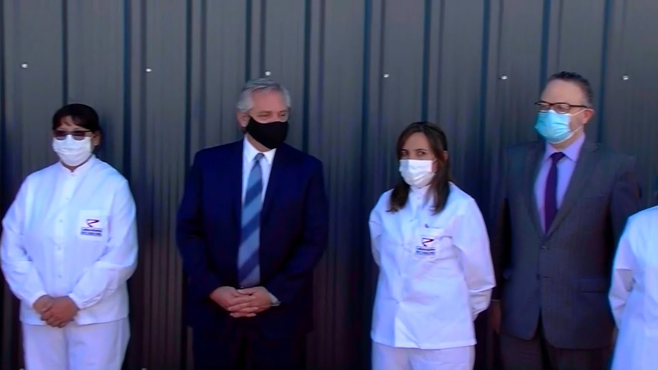 El Presidente Alberto Fernandez En Pilar Visito Laboratorios Richmond Canalpilar Youtube