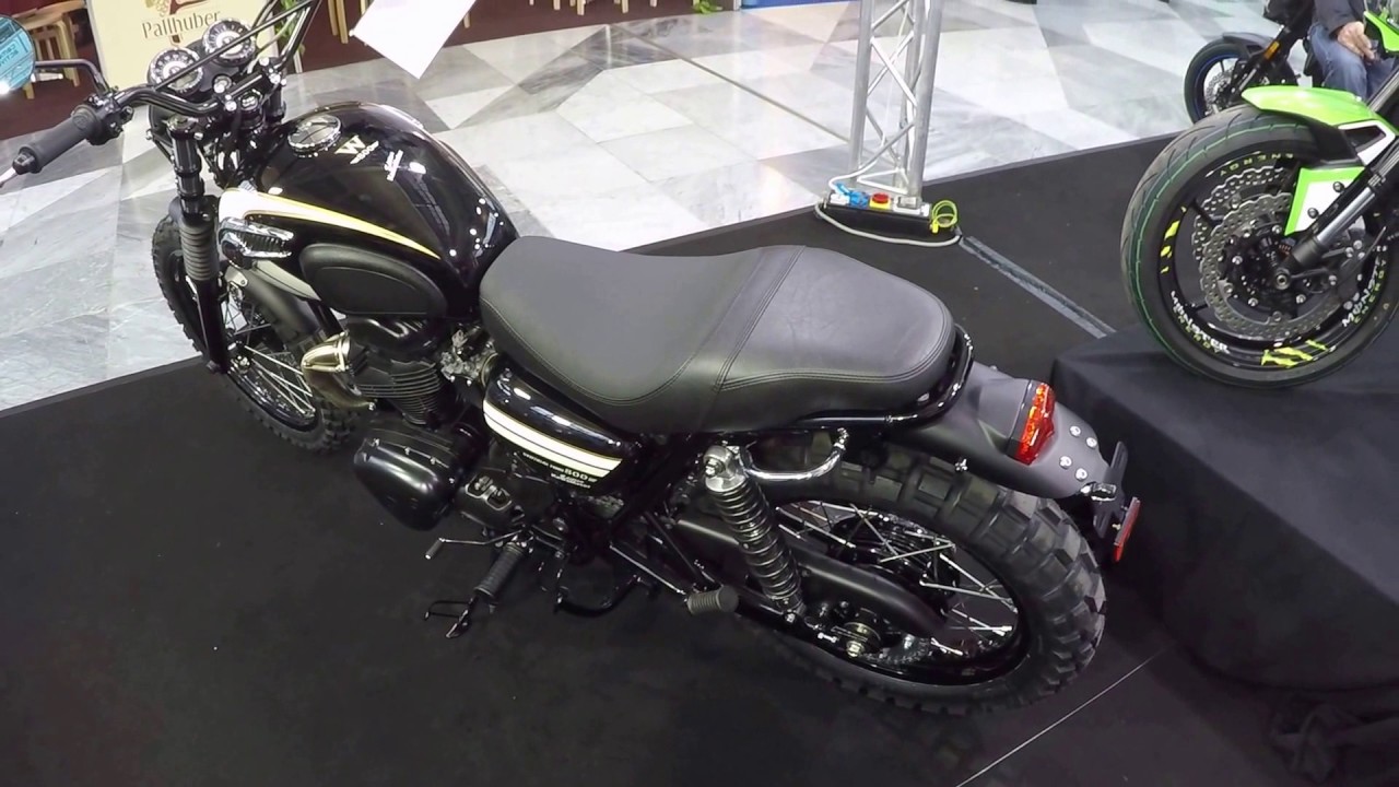 Kawasaki純正 W800 ブラックシート ストライプデザイン Kawasaki純正 W800 ブラックシート ストライプデザイン
