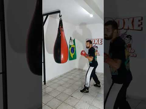 Vídeo: 3 maneiras de encher um saco de boxe