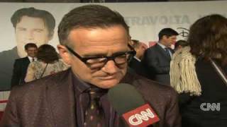 Ella Travoltas Debut