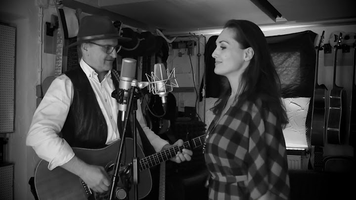 I Got You Babe Acoustic version - Acoustic performance video thumbnail
