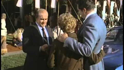 Lou Grant S01E18 Sect