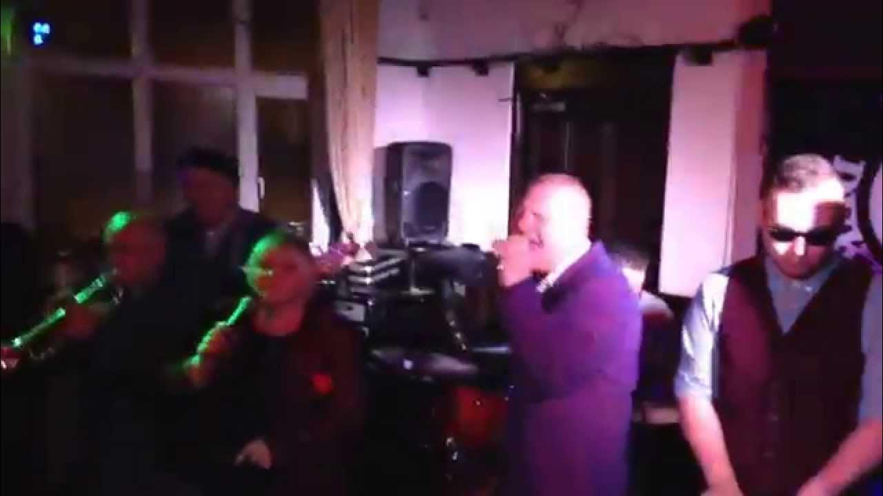 The DekkerTones Israelites 25.10.14 The Mariners Compass, Gorleston