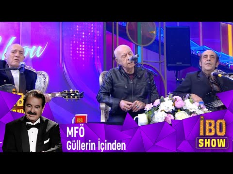 MFÖ,  Duygusal Şarkısı ''Güllerin İçinden''i seslendiriyor.