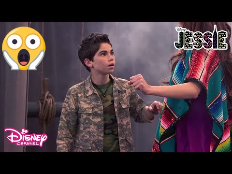 Aşk Üçgeni💔💗| Jessie | Disney Channel TR
