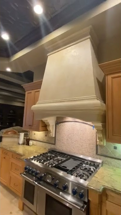 Kitchen hood