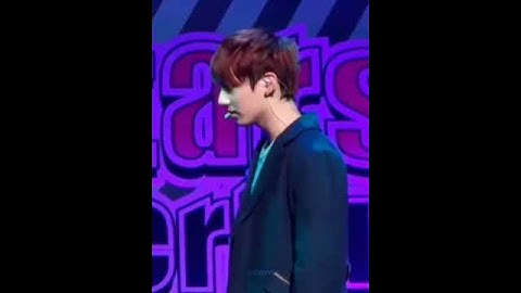 The way Jungkook hugged that girl😭😭she is so lucky 🥺#bts #jungkook #btsarmy #btsforever