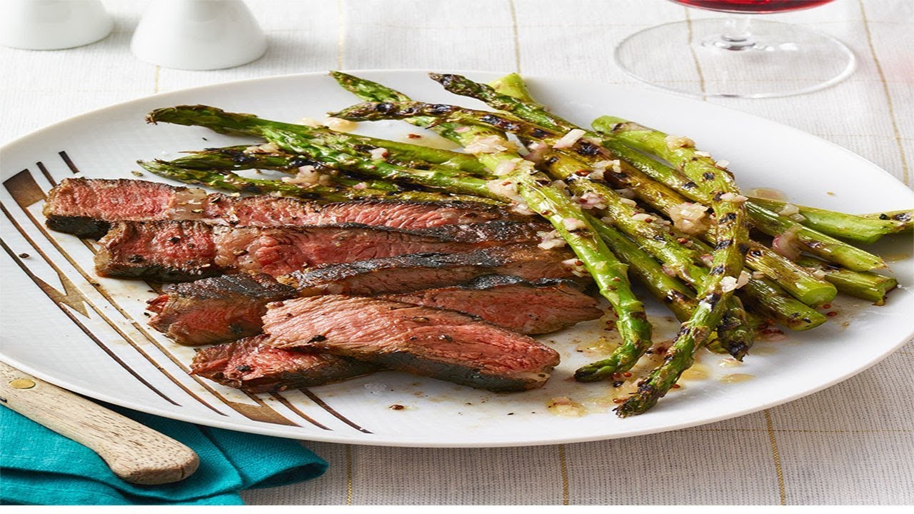 STEAK WITH ASPARAGUS YouTube