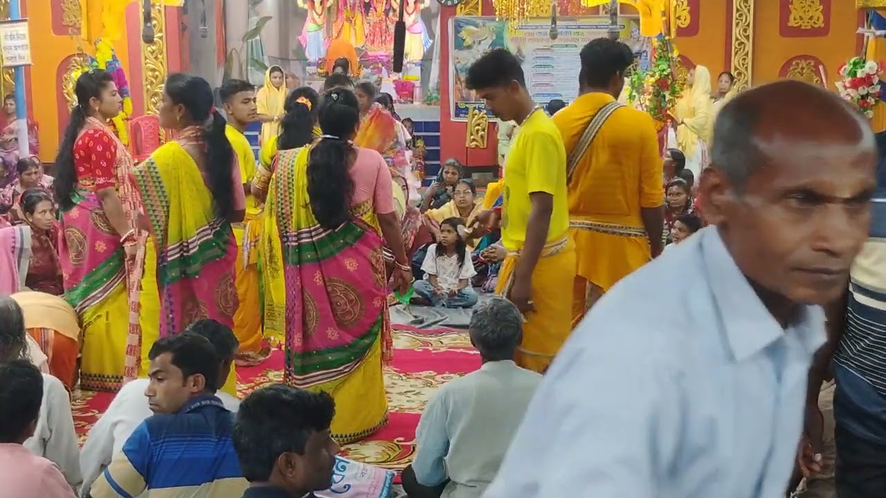 রাধা কৃষ্ণ সম্প্রদায় মাগুরা। উৎসব অঙ্গন                   মজলিশপুর নগরকান্দা ফরিদপুর।