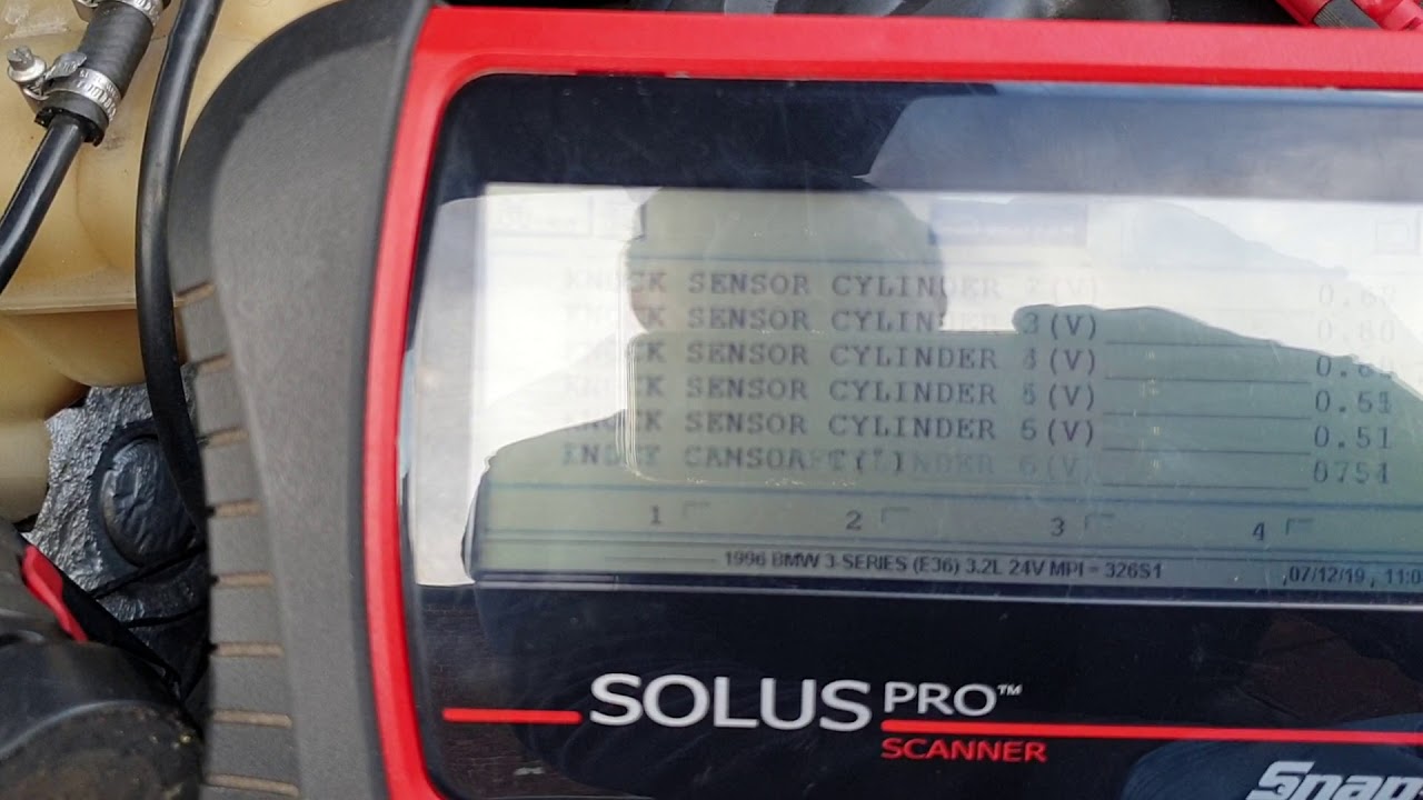 BMW E36 M3 S50 live data via Snap On Solus Pro Scanner