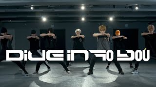 stray kids 'dive into you' magic dance