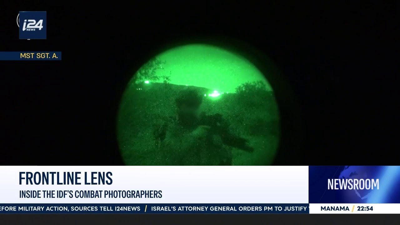Inside the IDF's combat photographers - YouTube