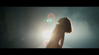 Michaela Slinger - Flux (Official Video)