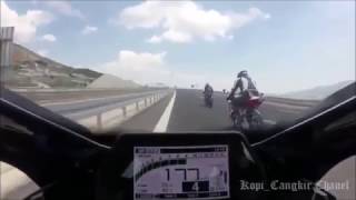 GOKIL!! BALAP LIAR MOGE DI JALAN UMUM SAMPAI 300KM/JAM screenshot 4