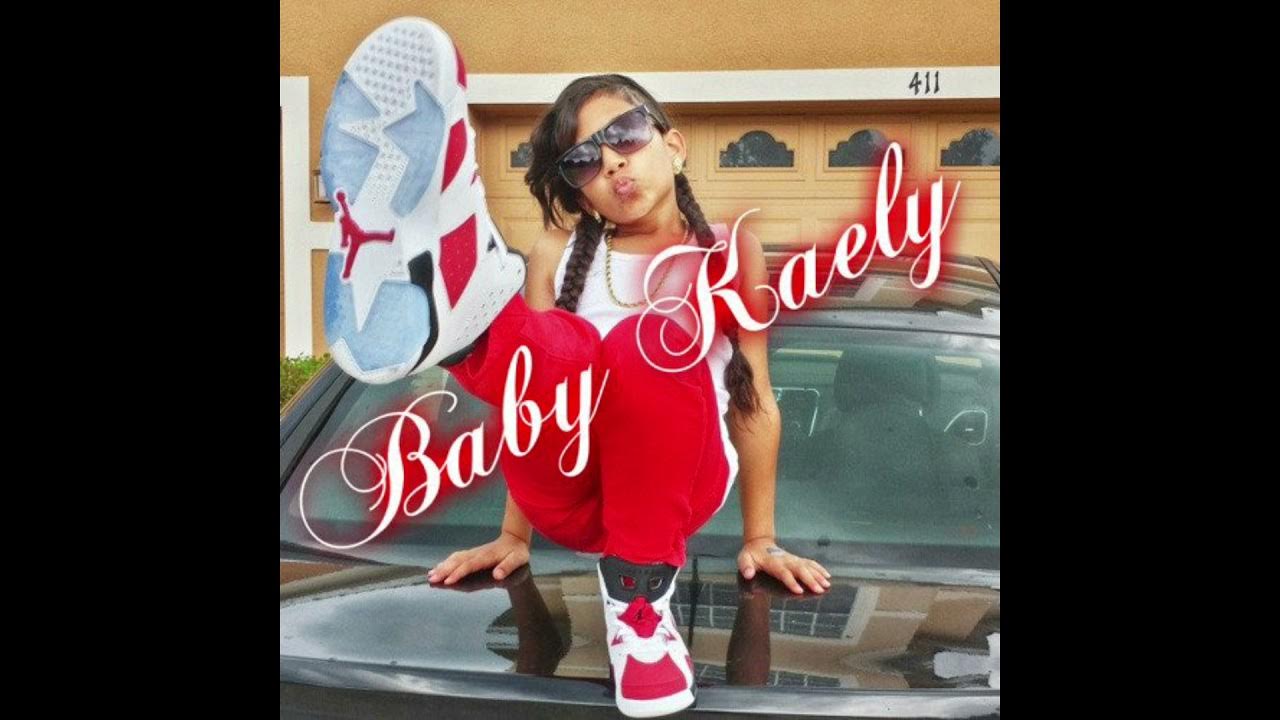 Е бейби. Э бейби. Baby e. Е беби е беби е песня. Е беби е беби е песня.