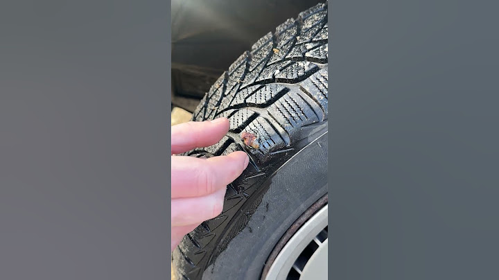 Mending tires on the road ( Ingenious tool)
