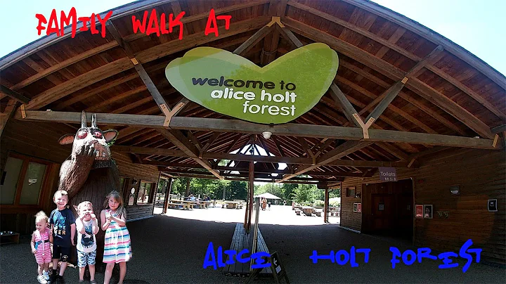 FAMILY WALK AT ALICE HOLT FOREST