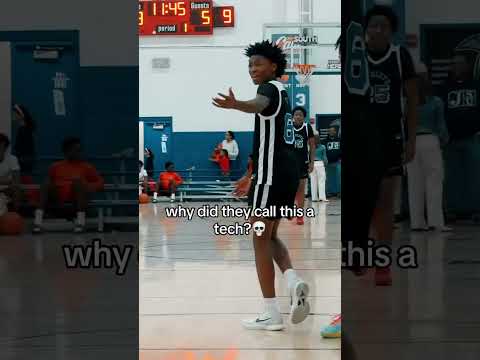 In a real way … 🤦‍♂️ #basketball #fyp #referee